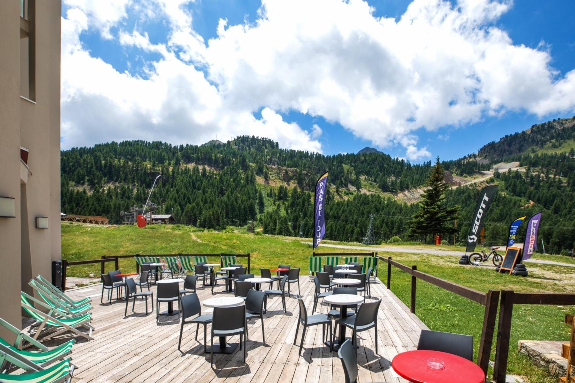 Sowell Hotels Le Pas Du Loup Изола Экстерьер фото
