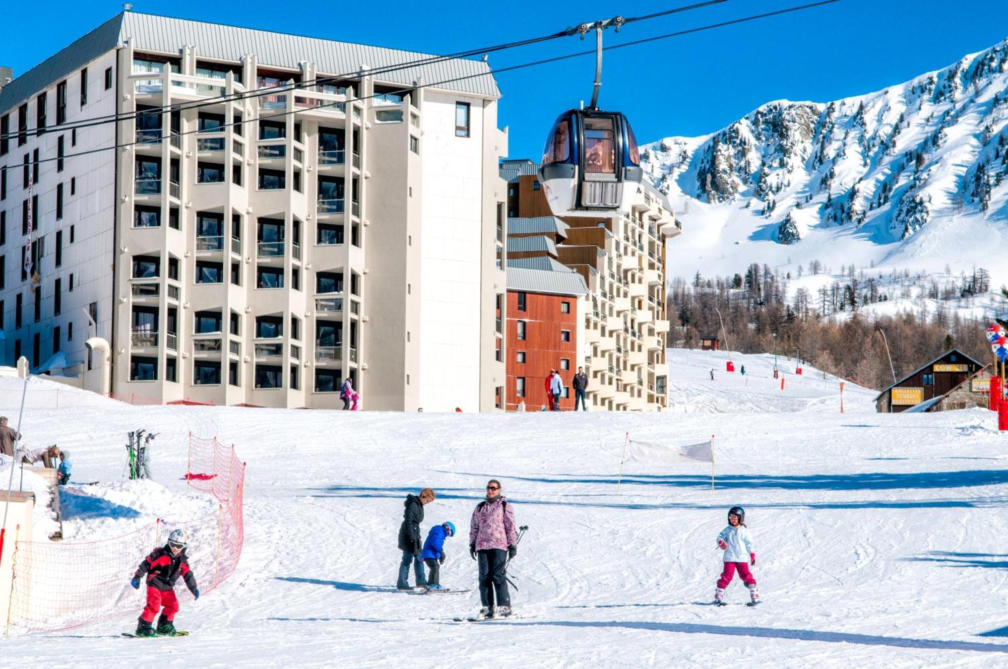 Sowell Hotels Le Pas Du Loup Изола Экстерьер фото