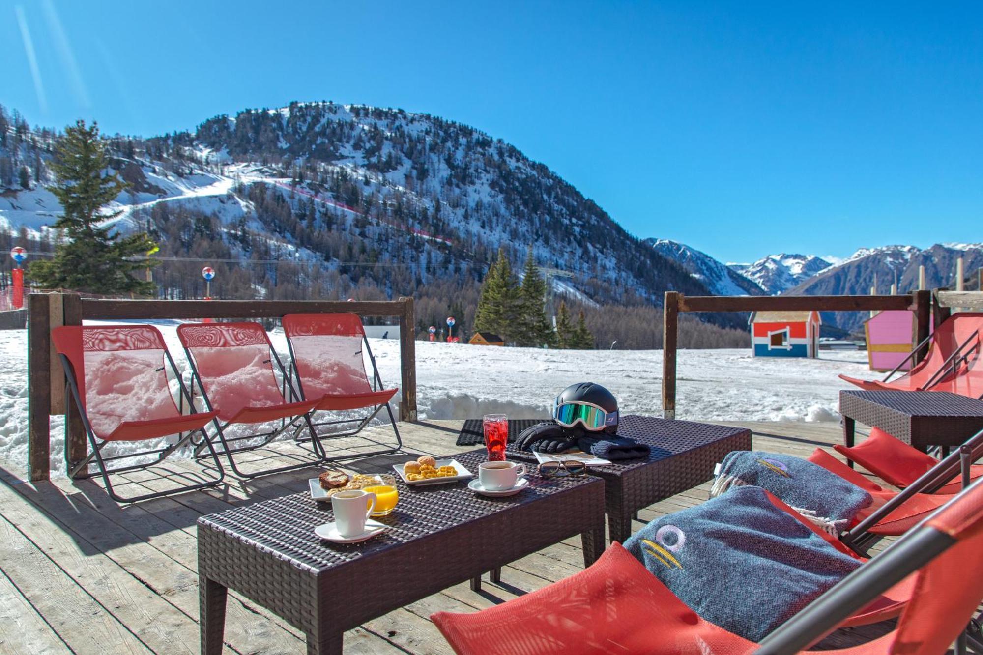 Sowell Hotels Le Pas Du Loup Изола Экстерьер фото