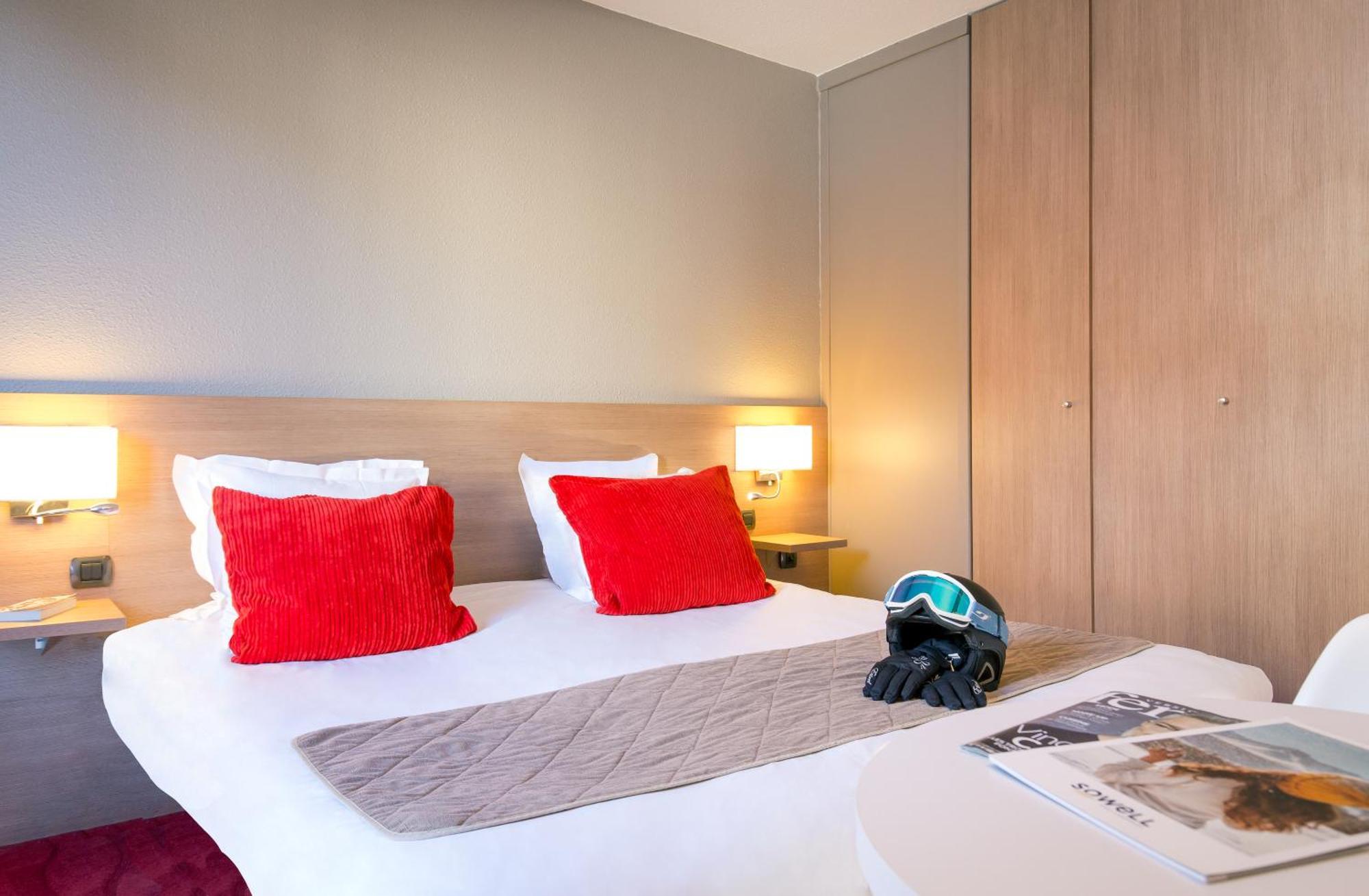 Sowell Hotels Le Pas Du Loup Изола Экстерьер фото