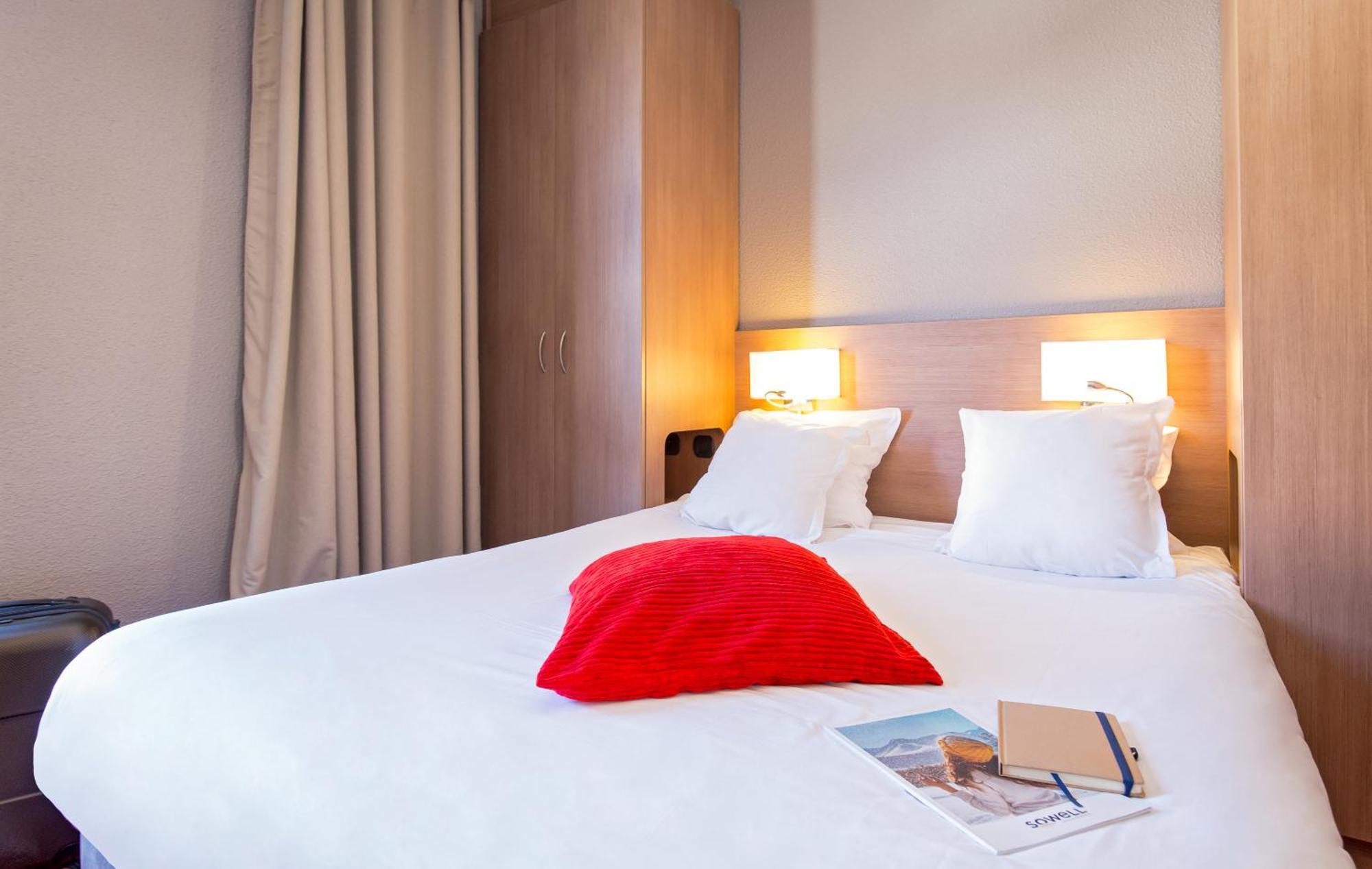 Sowell Hotels Le Pas Du Loup Изола Экстерьер фото
